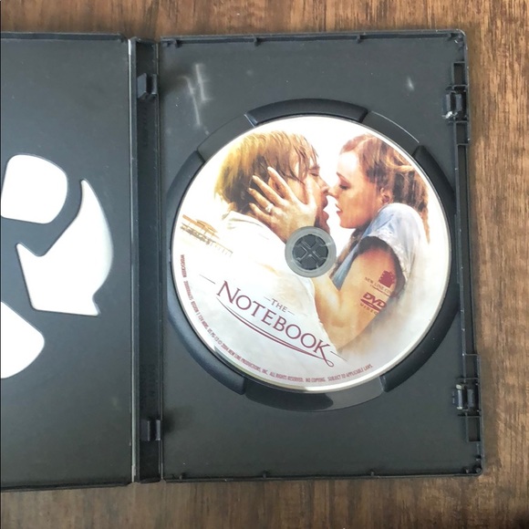 The Notebook DVD - Picture 2 of 3